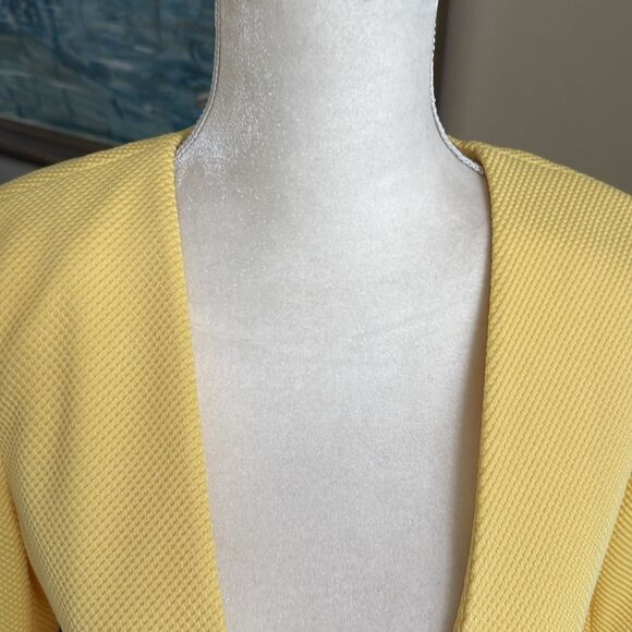 Amanda + Chelsea jacket - Picture 2 of 7